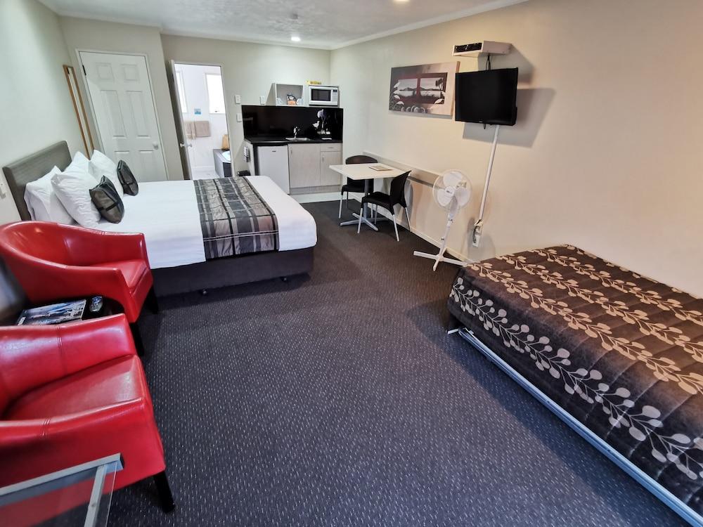 Capri On Fenton Motel Rotorua Buitenkant foto